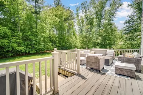 2 Nikkis Way, Hadley, MA 01035 photo 2