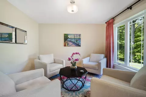 2 Nikkis Way, Hadley, MA 01035 photo 5