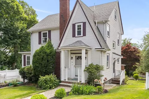 12 Rural Ave, Medford, MA 02155