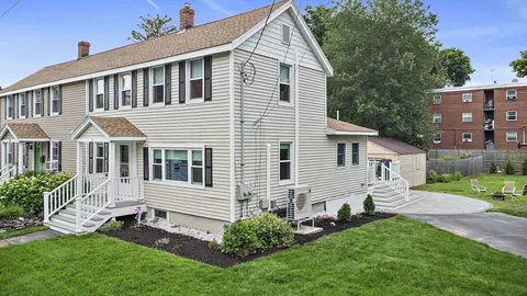 33 Minot St #33, Reading, MA 01867