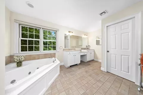 3 Rosewood Ln, Hingham, MA 02043 photo 23