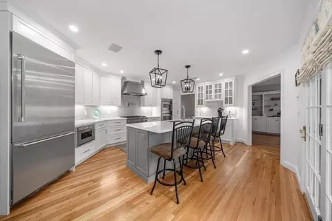 3 Rosewood Ln, Hingham, MA 02043 photo 4