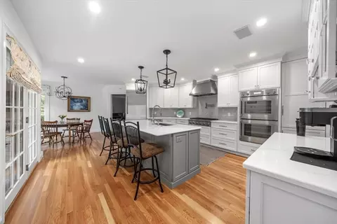 3 Rosewood Ln, Hingham, MA 02043 photo 5