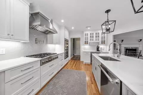3 Rosewood Ln, Hingham, MA 02043 photo 6