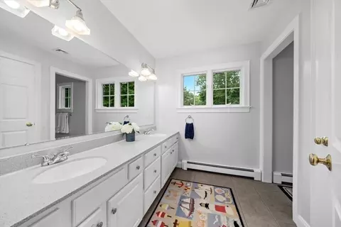 3 Rosewood Ln, Hingham, MA 02043 photo 28