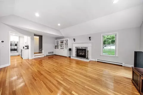 3 Rosewood Ln, Hingham, MA 02043 photo 12