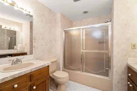 18 Juniper Ln, Framingham, MA 01701 photo 31