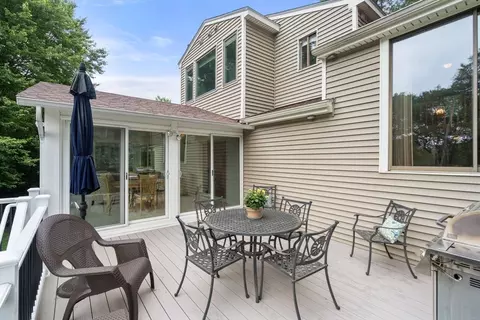 18 Juniper Ln, Framingham, MA 01701 photo 35