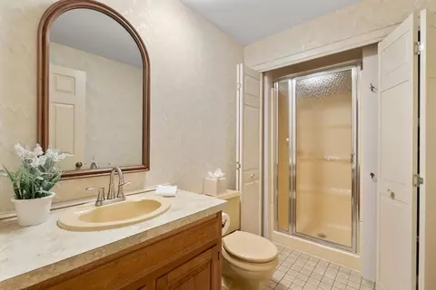 18 Juniper Ln, Framingham, MA 01701 photo 23