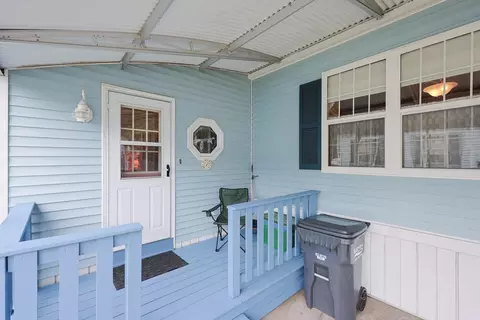 556 Central St #156, Leominster, MA 01453