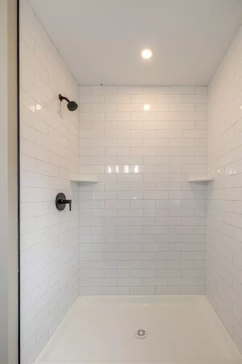 34 Torre St, Reading, MA 01867 photo 16