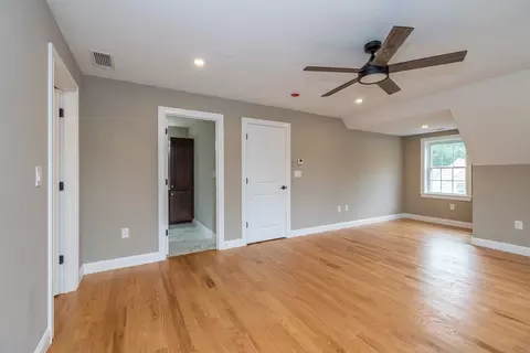34 Torre St, Reading, MA 01867 photo 17
