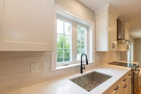 34 Torre St, Reading, MA 01867 photo 7