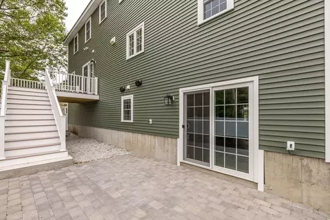 34 Torre St, Reading, MA 01867 photo 39