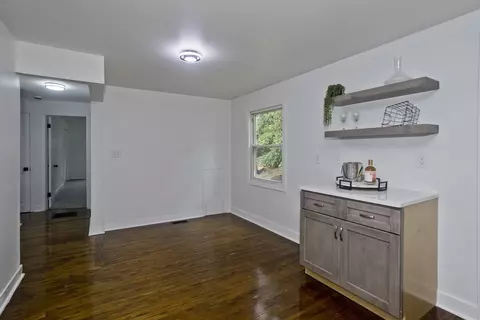 1362 Page Blvd, Springfield, MA 01104 photo 10