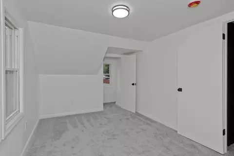 1362 Page Blvd, Springfield, MA 01104 photo 17