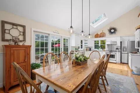 5 Putnam Ave, Cotuit, MA 02635 photo 15