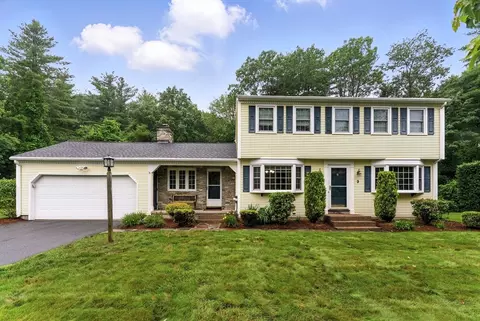 9 Tinkham Gln, Wilbraham, MA 01095