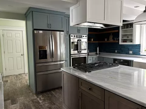 16 Pinehurst Ave, Dracut, MA 01826 photo 2