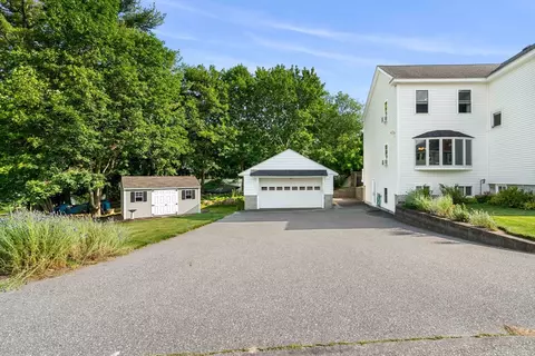 16 Pinehurst Ave, Dracut, MA 01826 photo 42