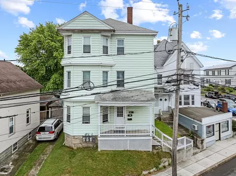 843 Stafford Rd, Fall River, MA 02721