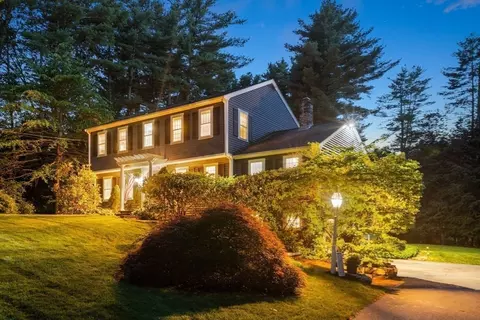 141 Morse Rd, Sudbury, MA 01776