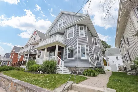 26 Pinehurst St, Boston, MA 02131