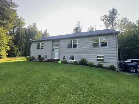 32 Scott Rd, Savoy, MA 01256