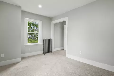 Bedroom - 112 Brookline St, Worcester, MA 01603 photo 2 of 6