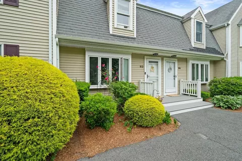 547 Washington St #B13, Pembroke, MA 02359