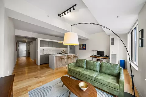 1313 Washington St #309, Boston, MA 02118