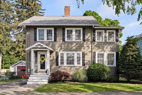 12 Moreland Rd, Quincy, MA 02169