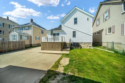 89 Lafayette St, Fall River, MA 02723 photo 6
