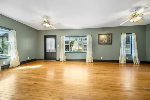 89 Lafayette St, Fall River, MA 02723 photo 9
