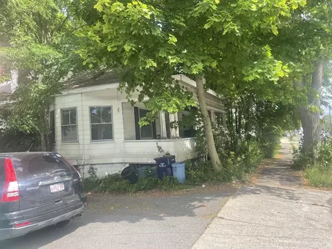 51 Broadway, Lynn, MA 01904