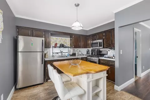 506 Snell St, Fall River, MA 02721 photo 16