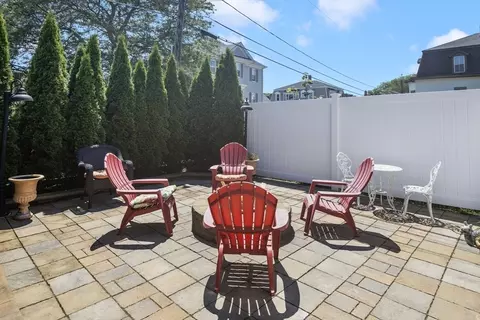 506 Snell St, Fall River, MA 02721 photo 25