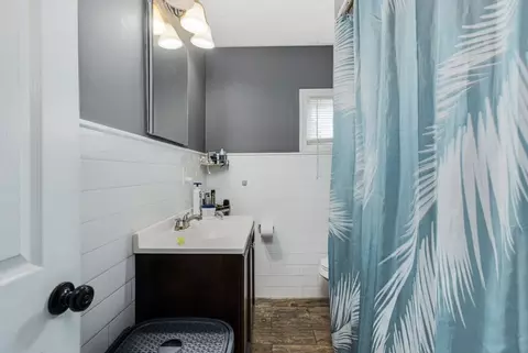 506 Snell St, Fall River, MA 02721 photo 22