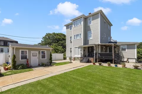 506 Snell St, Fall River, MA 02721 photo 2