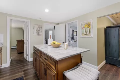 506 Snell St, Fall River, MA 02721 photo 7