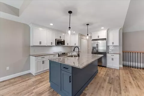 6 Nicols Way #6, Easthampton, MA 01027 photo 5