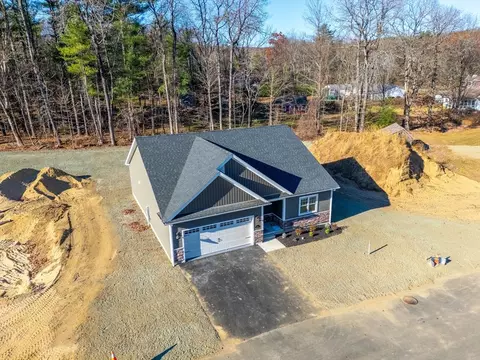 6 Nicols Way #6, Easthampton, MA 01027