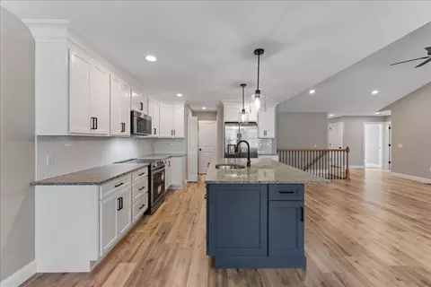 6 Nicols Way #6, Easthampton, MA 01027 photo 4