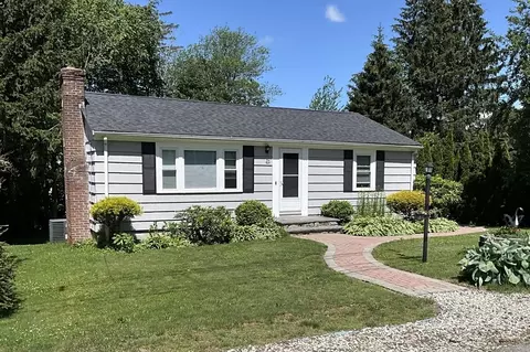 412 Worcester St, West Boylston, MA 01583
