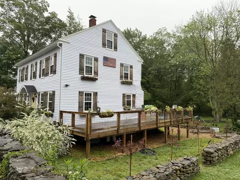 34 Ruggles Hill Rd, Hardwick, MA 01037