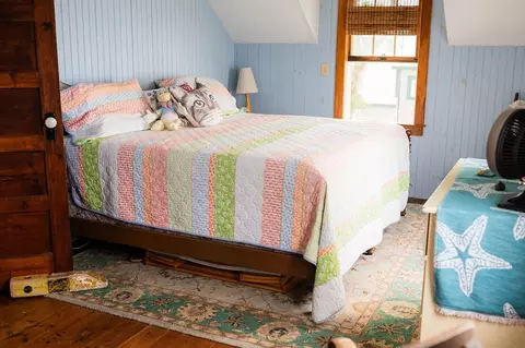 Bedroom - 9 Dresden Ave, Wareham, MA 02571 photo 2 of 7