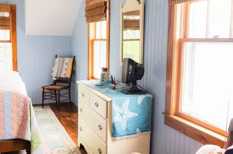 Bedroom - 9 Dresden Ave, Wareham, MA 02571 photo 1 of 7