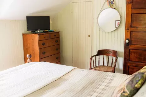 Bedroom - 9 Dresden Ave, Wareham, MA 02571 photo 7 of 7