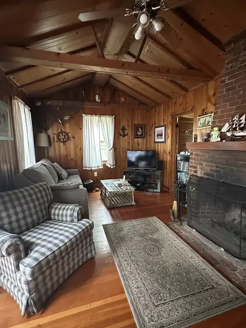 16 Neds Way, Plymouth, MA 02360