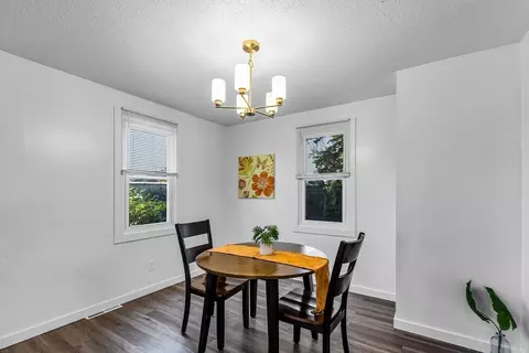 27 Hickory St, Springfield, MA 01105 photo 16